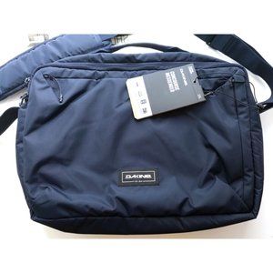 NWT DAKINE Councourse Messenger Laptop Bag